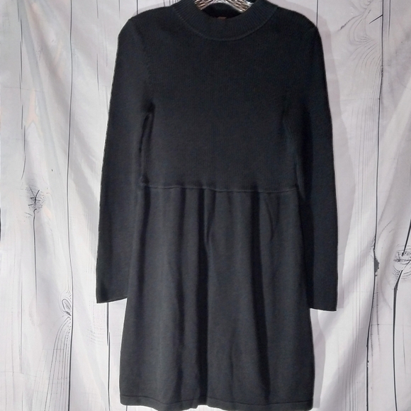 Free People Dresses & Skirts - Free People Black Women's Long Sleeve Hippie Babydoll Dress Size M